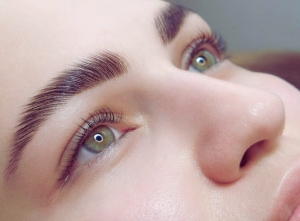 How a Lash Lifting Course Can Support Your Beauty Treatment Menu