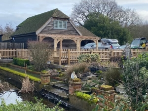 10 Benefits Of Choosing A Wooden Stable For Your Horses