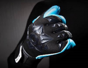 Goalie Gloves: The Essential Gear for Confident and Reliable Goalkeeping