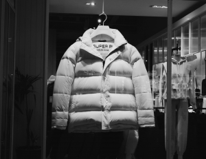 Where to Find High-Quality Custom Jackets Online?