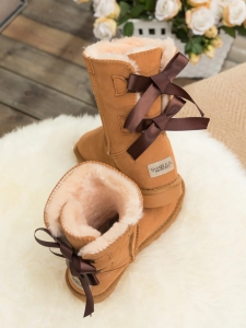 Add Two Bows To Your UGG Boots Or Ribbon Boots For Cozy Chic