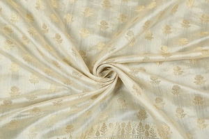 Best Fabrics for Summer: Stay Cool and Comfortable All Season Long | Fashion Needles