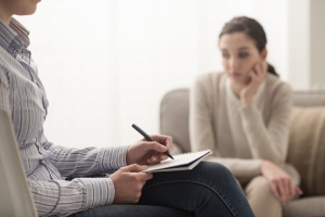 Caroline Goldsmith Supports Irish Teens with Tools to Overcome Low Self-Esteem