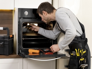8 Proven Tips to Avoid Emergency Clinton Furnace Repair