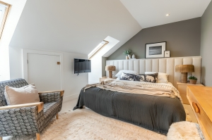 How to Turn Your Loft into a Beautiful Bedroom in Your Essex Home? 