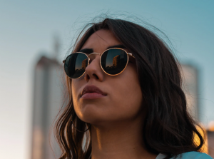 Why Round Sunglasses Are Making a Comeback?