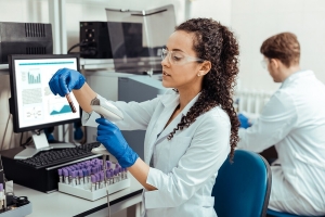 Integrating LIMS with Hospital Management Systems: Why It Matters for Modern Healthcare