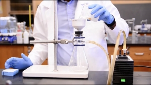 What is a Lab Vacuum and How Does It Work?