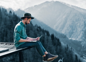 Best Places to Live and Work Remotely in Mexico & Colombia for Digital Nomads