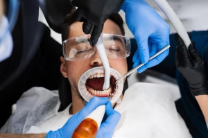 Knocked-Out Tooth? Here's What to Do Before You Reach the Dentist
