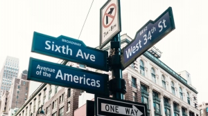 From First Impressions to Daily Updates: The Role of School Signs