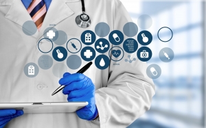 How Wearable Devices and IoT Integrate with Healthcare Interoperability Platforms
