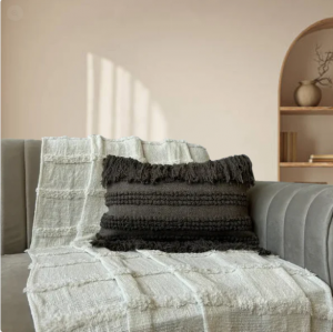 5 Affordable Ways to Redecorate Using Plain Cushion Covers