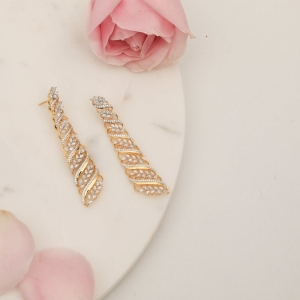 2025 Silver Jewelry Trends: What's In & What's Out