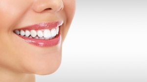 Veneers vs. Crowns: Which Cosmetic Option Is Right for You?