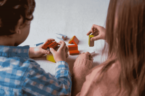 Exploring Liana Lowenstein’s Extensive Library of Play Therapy Courses