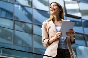 The Rise of Range: Why CEOs Need Broad Expertise to Thrive in 2025