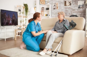 How Dementia Personal Care Differs from General Elder Care