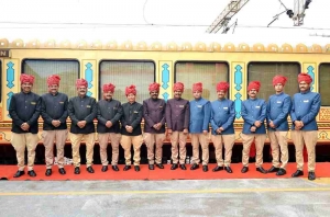 Luxury Travel on the Palace on Wheels Train 