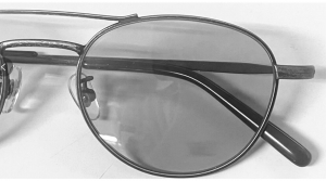 Analysis of Metal Plate Burnout Technology and Its Application in Glasses