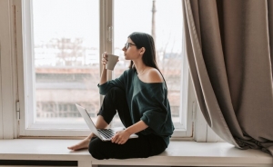 How Online Hypnosis Became My Unexpected Safe Space?