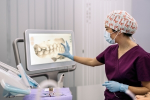 What is Tech Dentistry, and how does it differ from traditional dentistry?