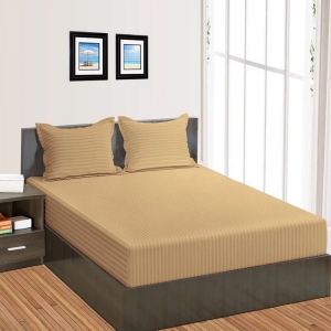 Fitted Sheets vs. Flat Sheets: Which One Should You Buy?
