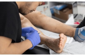 How Vein Centers Help You Achieve Healthier Legs