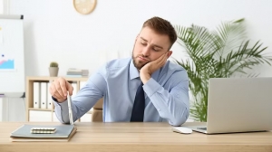 How to Stay Present in the Moment During Work: 9 Powerful Focus Techniques for Peak Productivity