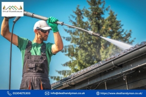 What Are the Warning Signs You Need Gutter Cleaning in Margate?