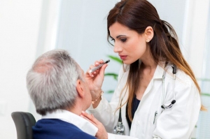 Top Signs You Need to See a Diabetic Retinopathy Specialist