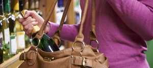 How POS Systems Deter Employee Theft at Liquor Stores 