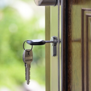 Is Commercial Door Lock Installation Worth the Investment Long Term?