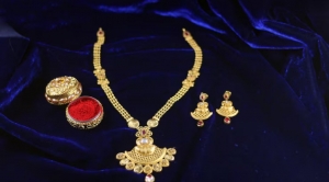 Elevate Your Style: Tips to Wear Gold Plated Jewelry Elegantly