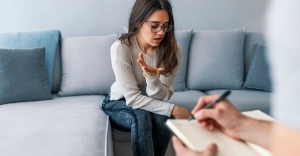 Various Types of Therapy That Help With Self-Acceptance