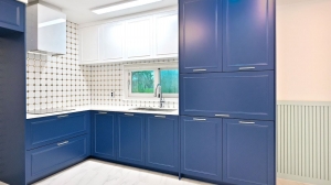 5 Design Ideas With Blue Shaker Cabinets
