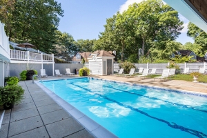 Discover The Ultimate Pool House Airbnb In Connecticut With Villa Signor