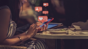 Using Social Media to Attract More Diners in Canberra