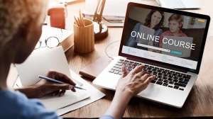 How can i Look Good in Online Classes?