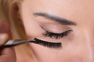 Eyelashes Extension Services in Lithonia - Moon Day Spa