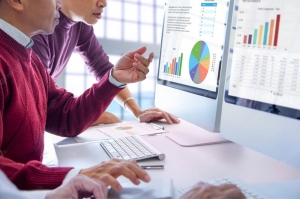 Learn Digital Marketing and WordPress with Artifact Geeks' Expert-Led Courses
