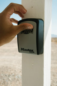 Door Access Control Systems: Enhancing Security and Operational Efficiency for Businesses.