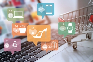 Global Fashion Ecommerce Market Thrives Mobile Commerce by Rising Smartphone Adoption