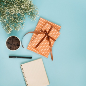 Where to Buy the Best Corporate Gifts in Abu Dhabi