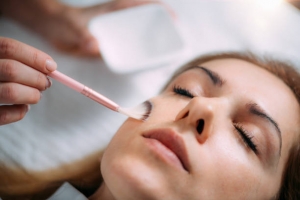 Chemical Peel Clinic Riyadh: Unveiling Your Skin's True Radiance