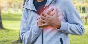 Heart Attack Warning Signs Should Never Be Ignored| Best Heart Hospital in Greater Noida