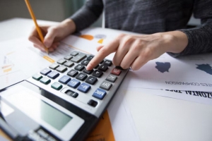 How to Choose the Right Accounting Firm in Abu Dhabi for Your Business