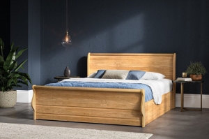 Comfort Meets Style: Elevate Your Living with Recliner Sofas and Fabric Bed Frames