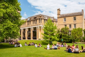 From Structure to Self-Drive: How Sixth Form Prepares Students for University Success
