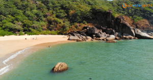 Calangute Beach in Goa – The Queen of Beaches Awaits You!